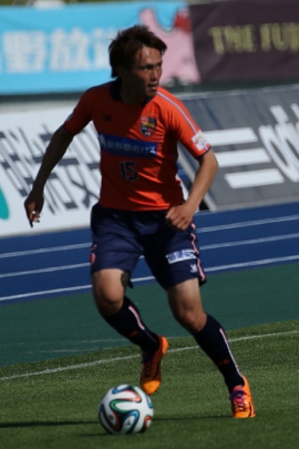 R32X2038-11.jpg
