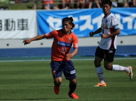 R32X2062-11.jpg