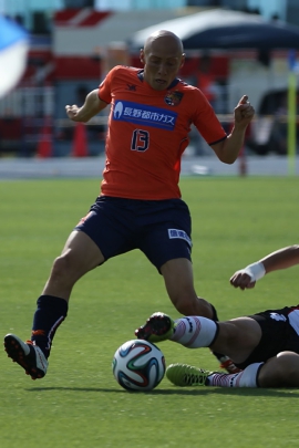 R32X2283-11.jpg