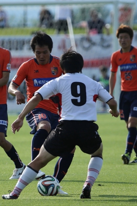 R32X2536-11.jpg
