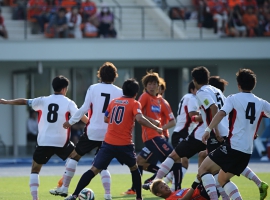 R32X2557-11.jpg