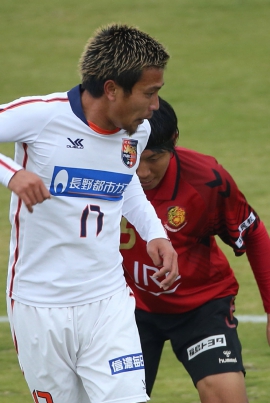 R32X9176-11.jpg