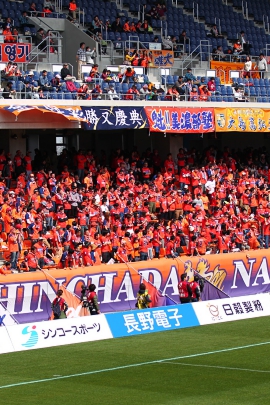 R32E2550.JPG