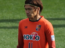 R32X6725-11.jpg