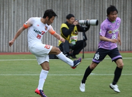 R32X7423-11.jpg