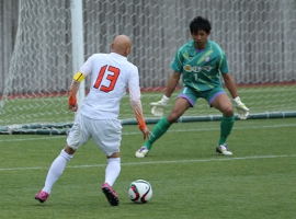 R32X7526.JPG
