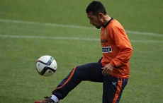 R32X6997-11.jpg