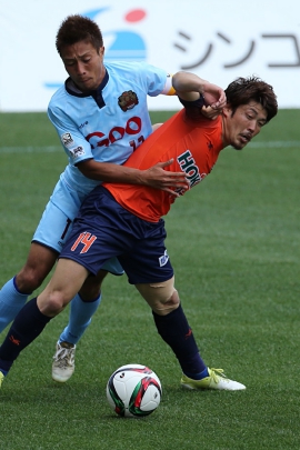 R32X8482-11.jpg