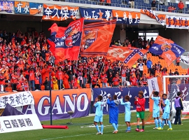 R32E3357-11.jpg