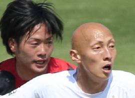 R32X1628-11.jpg