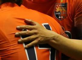 R32X4064-11.jpg