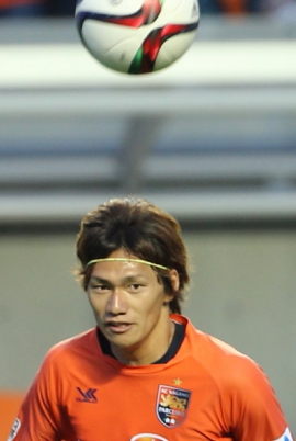 R32X4566-11.jpg
