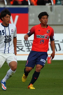 R32E5141-11.jpg