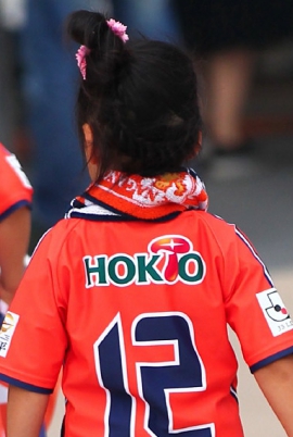 R32E7017-11.jpg