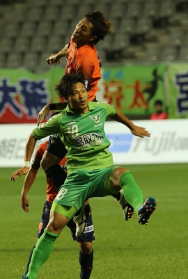 R32X6645-11.jpg