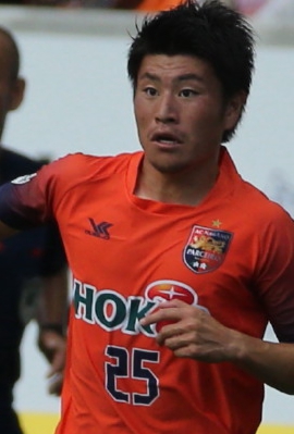 R32X9106-11.jpg
