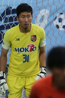 R32X9386-11.jpg